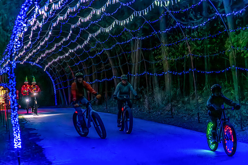 scc-group-bike-ride-making-spirits-bright-sheboygan-fern-3922 scc-group-bike-ride-making-spirits-bright-sheboygan-fern-3922