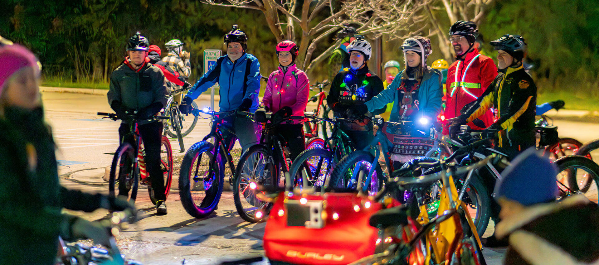 Group bike right through Making Spirits Bright holiday light show with Sheboygan County Cycling 2024